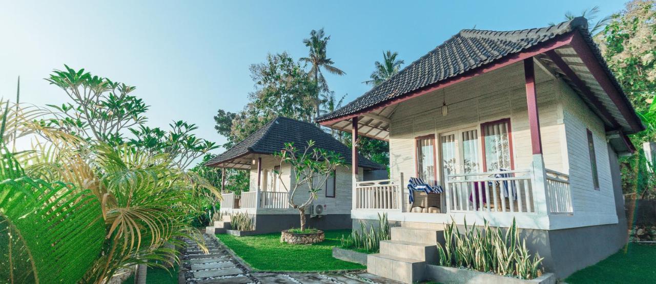 Akusara Jungle Resort And Spa Batununggul Esterno foto