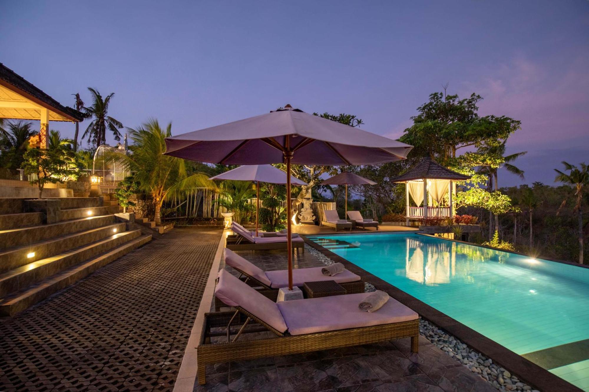 Akusara Jungle Resort And Spa Batununggul Esterno foto